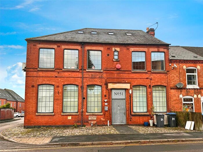 2 Bedroom Flat To Rent In Factory Road, Hinckley, Leicestershire, LE10