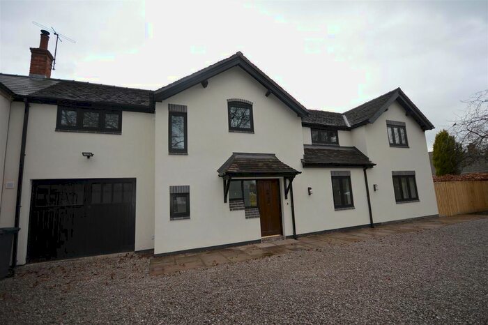 4 Bedroom Semi-Detached House To Rent In Middlewich Road, Elworth, Sandbach, CW11