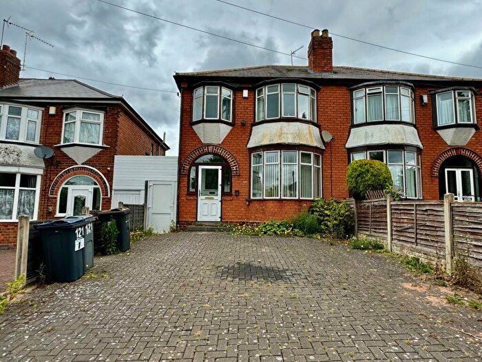 3 Bedroom House To Rent In Ridgacre Road, Quinton, Birmingham, B32
