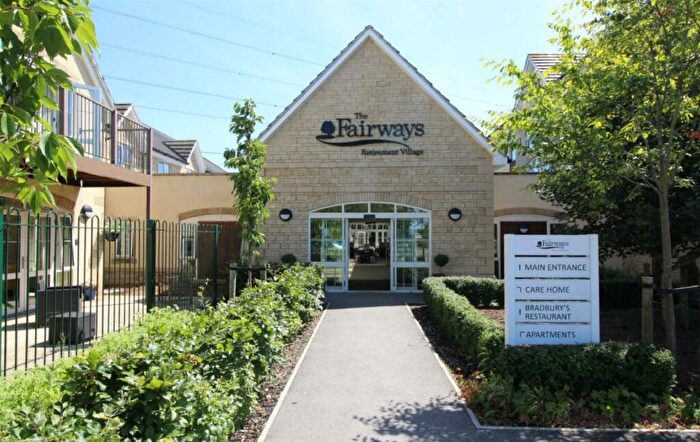 2 Bedroom Retirement Property For Sale In Malmesbury Road, Chippenham, SN15