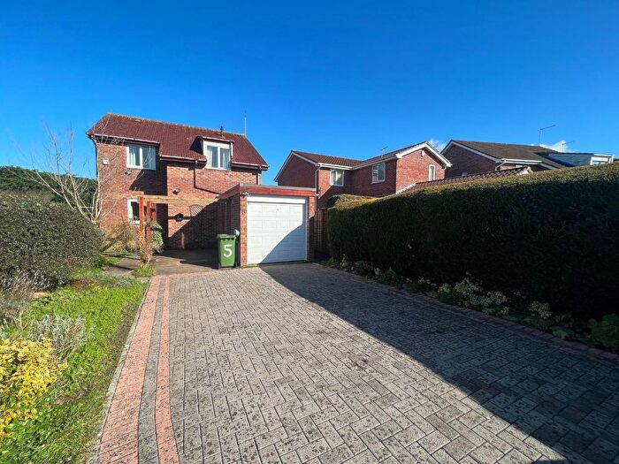 4 Bedroom Detached House For Sale In Kingston Avenue, Saltford, Bristol, BS31