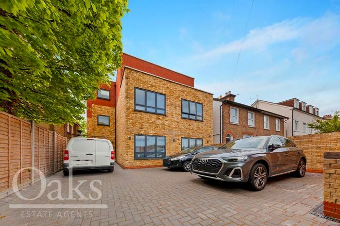 Studio To Rent In Lansdowne Road, Croydon, CR0