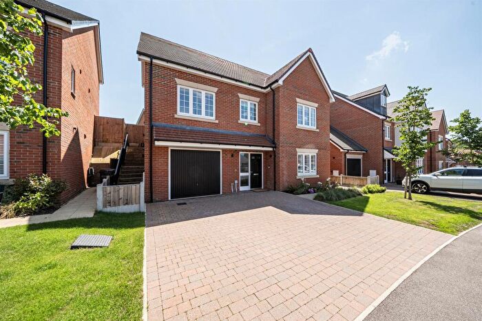 4 Bedroom Detached House For Sale In Barleymead Way, Puckeridge, Ware, SG11