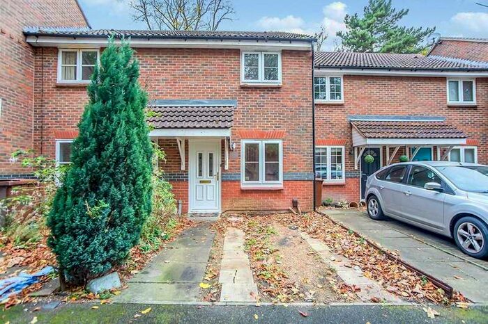 2 Bedroom House To Rent In Port Rise, Chatham, Kent, ME4