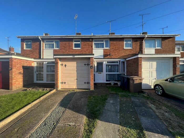3 Bedroom Terraced House To Rent In Bodmin Road, Luton, LU4