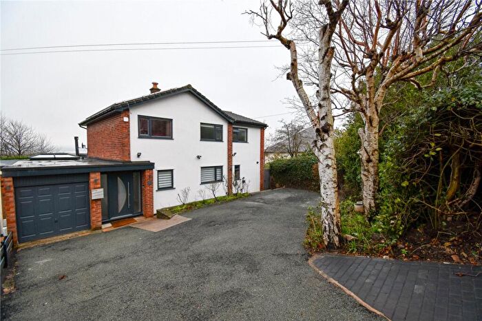 4 Bedroom Detached House For Sale In Pipers Lane, Heswall, Wirral, CH60