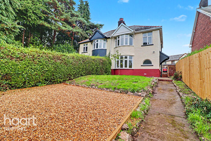 3 Bedroom Semi-Detached House To Rent In The Highway, Pontypool, NP4