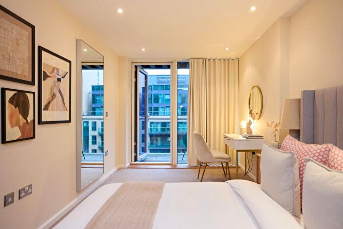 1 Bedroom Flat For Sale In Ability Place, Millharbour, London, Greater London, E14