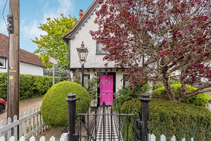 3 Bedroom End Of Terrace House For Sale In Rose Cottage, High Street, Hunsdon, SG12