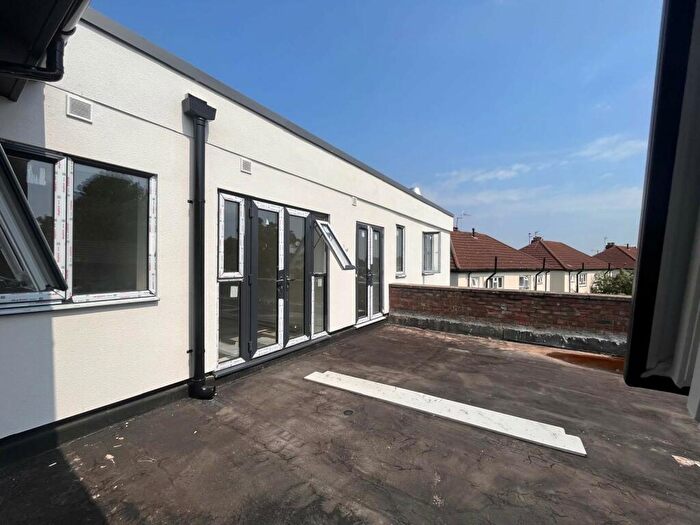 2 Bedroom Apartment To Rent In Osmaston Road, Derby, DE24