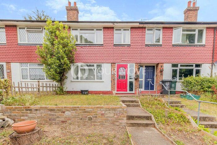 3 Bedroom Terraced House To Rent In Mounts Road, Greenhithe, Kent, DA9