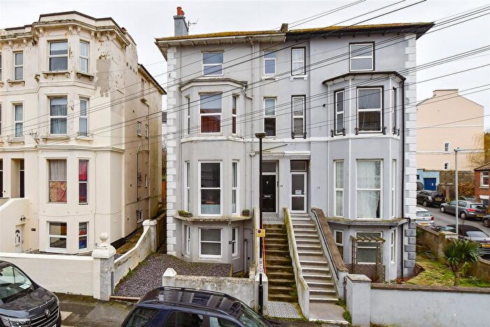 2 Bedroom Flat For Sale In Church Road, St. Leonards-On-Sea, TN37