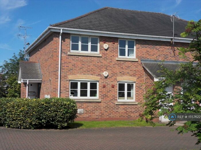 2 Bedroom Flat To Rent In Angelina Close, Sandbach, CW11