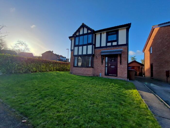3 Bedroom Detached House To Rent In St. Peters Road, Congleton, CW12
