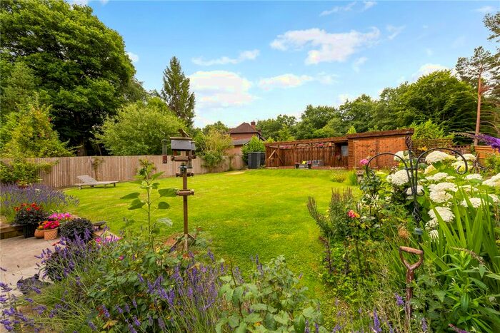 5 Bedroom Detached House For Sale In Roundals Lane, Hambledon, Godalming, Surrey, GU8