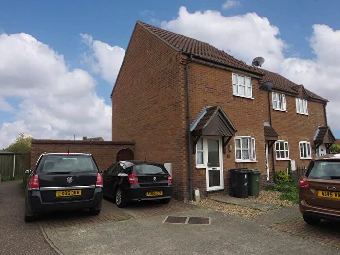 2 Bedroom Property To Rent In Yew Tree Road, Attleborough, NR17