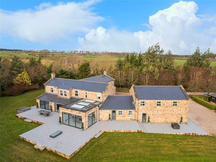 5 Bedroom Detached House For Sale In Shawfield Head, Beckwithshaw, Harrogate, North Yorkshire, HG3