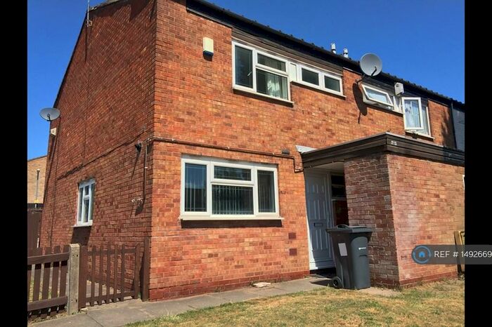 3 Bedroom End Of Terrace House To Rent In Rosebery Street, Birmingham, B18