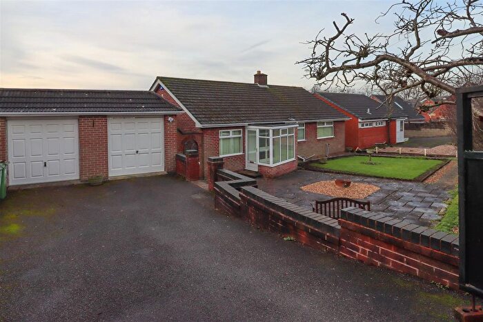2 Bedroom Detached Bungalow For Sale In Ilkeston Road, Heanor, DE75