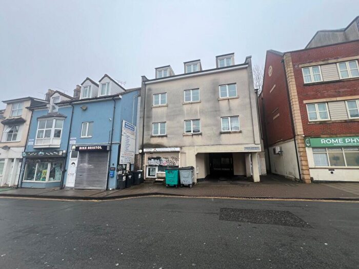 2 Bedroom Apartment For Sale In B Church Road, St. George, Bristol, BS5