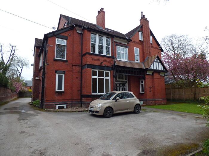 2 Bedroom Apartment To Rent In Lancaster Road, Didsbury, Manchester, M20