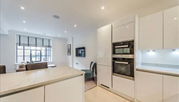 2 Bedroom Flat To Rent In Rainville Road, London, W6
