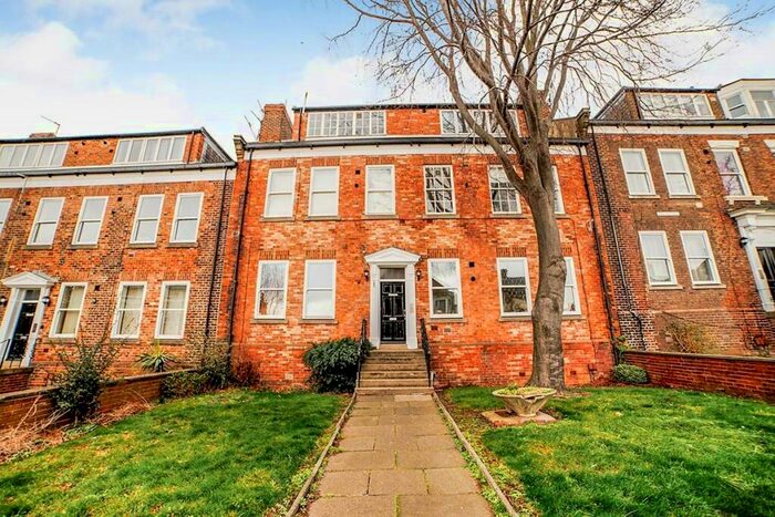 1 Bedroom Flat To Rent In The Avenue, Sunderland, Tyne And Wear, SR2