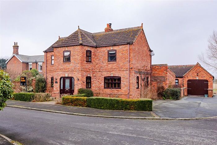 3 Bedroom Detached House For Sale In Windsor Grove, Goxhill, Barrow-Upon-Humber, DN19