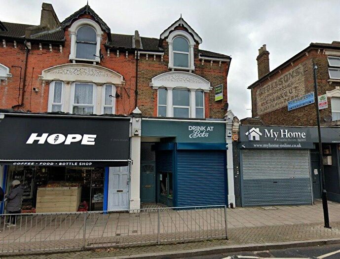 1 Bedroom Apartment To Rent In Hither Green Lane, London, SE13