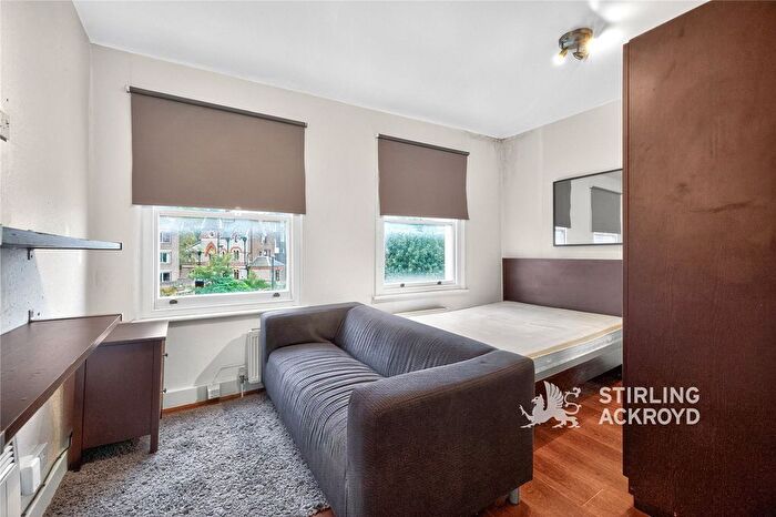 Studio To Rent In Crowndale Road, London, NW1