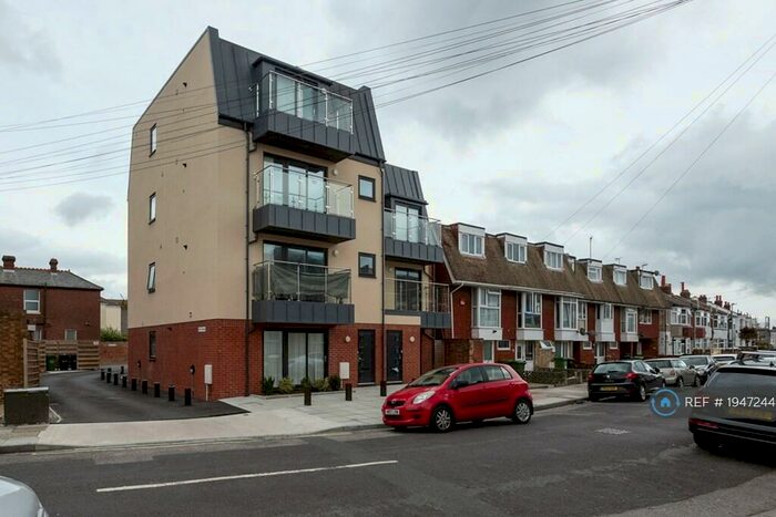 1 Bedroom Flat To Rent In St Chad's Avenue, Portsmouth, PO2