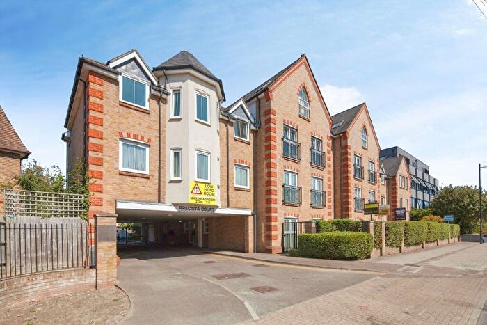 2 Bedroom Retirement Property For Sale In High Street, Orpington, BR6