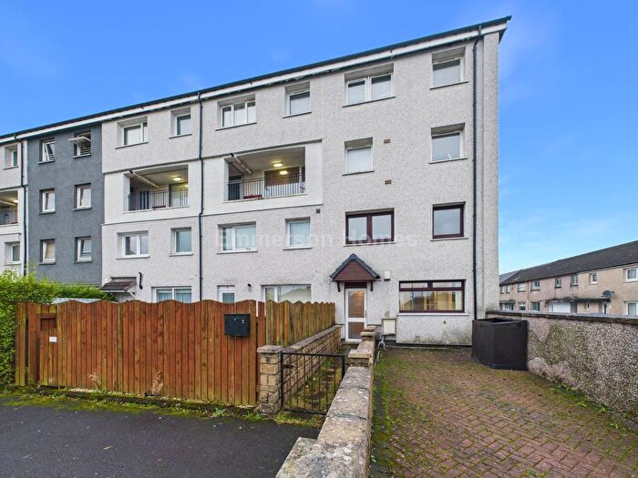 3 Bedroom Maisonette For Sale In Ettrick Terrace, Corseford, PA5