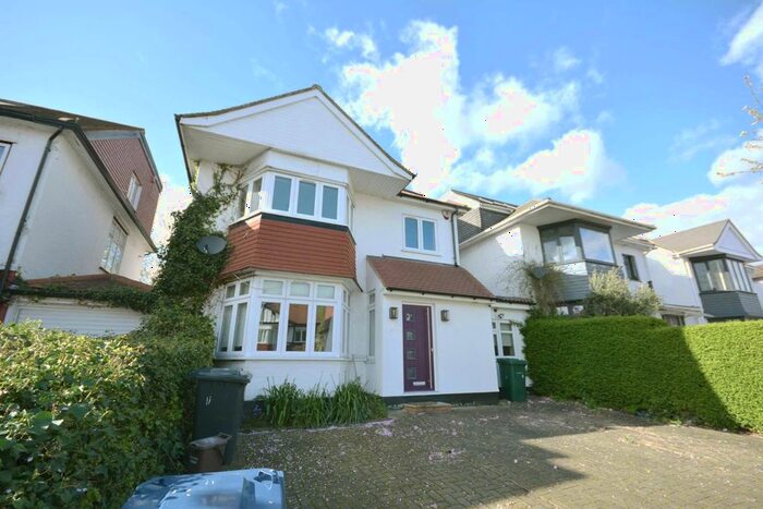 5 Bedroom Detached House To Rent In Denehurst Gardens, London, NW4