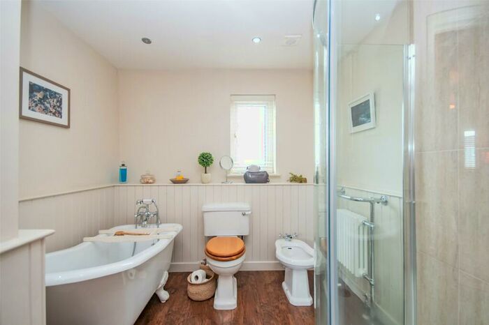 5 Bedroom Detached House For Sale In Llanybri, Carmarthen, Carmarthenshire, SA33