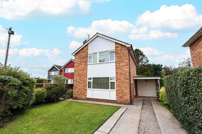 3 Bedroom Detached House For Sale In Whitcliffe Drive, Ripon, HG4