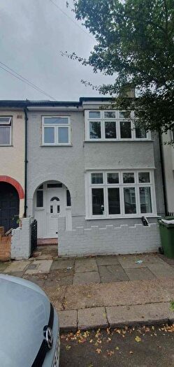 3 Bedroom Terraced House To Rent In Kitchener Road, London, E7