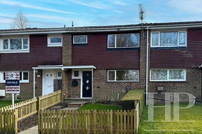 3 Bedroom Terraced House For Sale In Selsey Road, Crawley, RH11