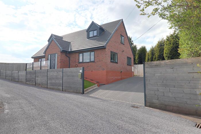 4 Bedroom Detached House For Sale In Acres Nook, Nr Kidsgrove, ST6
