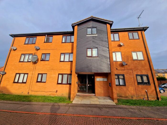 1 Bedroom Flat To Rent In Stagshaw Drive, Peterborough, PE2