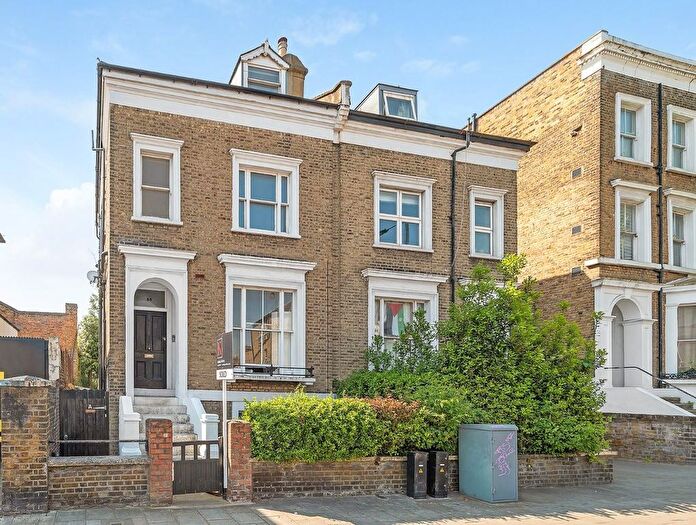 4 Bedroom Flat For Sale In Acre Lane, SW2