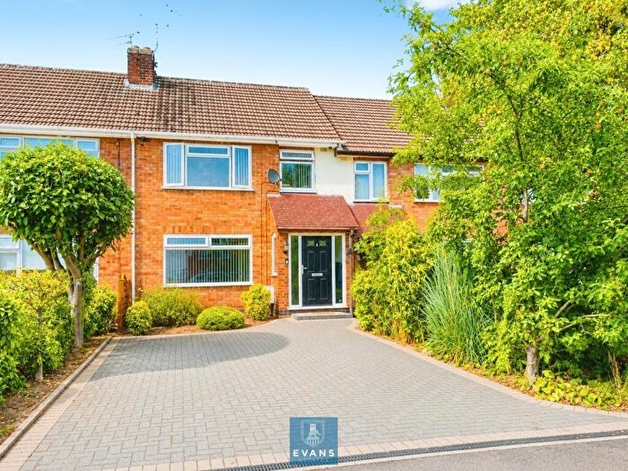 3 Bedroom Terraced House For Sale In Chillaton Road, Coventry, CV6
