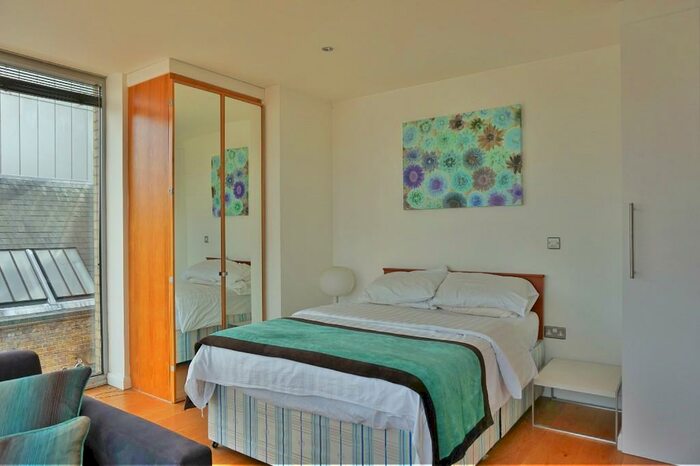 Studio To Rent In Dagmar Avenue, Wembley, Middlesex, HA9