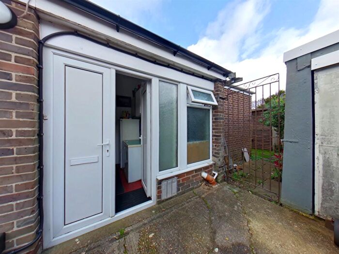 Studio To Rent In Harvester Drive, Fareham, PO15