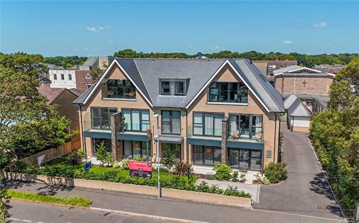 2 Bedroom Apartment For Sale In Wortley Road, Highcliffe On Sea, Christchurch, Dorset, BH23