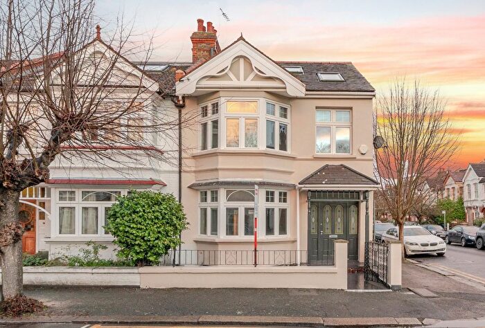 4 Bedroom End Terrace House For Sale In Branksome Road, Wimbledon, London, SW19