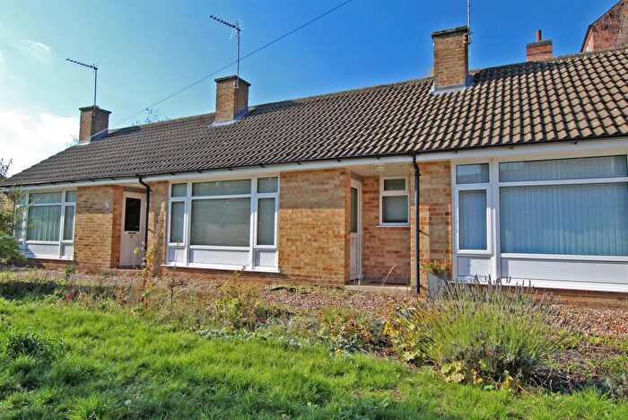 1 Bedroom Semi-Detached Bungalow To Rent In Riseholme Bungalows, Denmark Grove, Alexandra Park, Nottingham, NG3