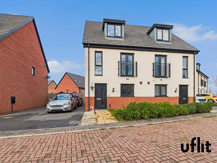 3 Bedroom Semi Detached House For Sale In Eyam Way, Waverley, Rotherham, S60