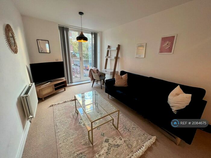 1 Bedroom Flat To Rent In Gideon Road, London, SW11