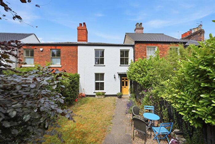 3 Bedroom Terraced House For Sale In Newmarket Road, Norwich, NR2